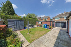Thornbridge Crescent